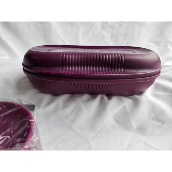 4 pc Tupperware Microwave Breakfast Maker Set Cups Poach Eggs Cooker Purple GC - Picture 5 of 6